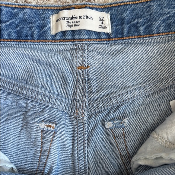 Abercrombie & Fitch The Loose High Rise Straight Leg Jeans Size 27/4 Long - Picture 5 of 11